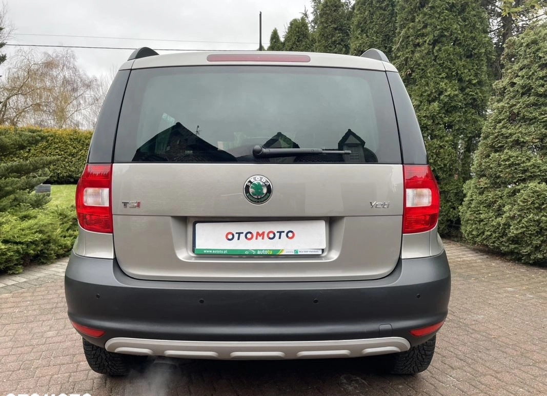 Skoda Yeti cena 39800 przebieg: 174000, rok produkcji 2013 z Strzelce Opolskie małe 562